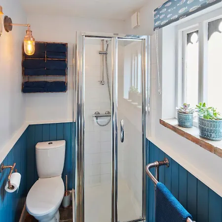 Refurbished Seaside Retreat In The Heart Of Cromer Exterior photo